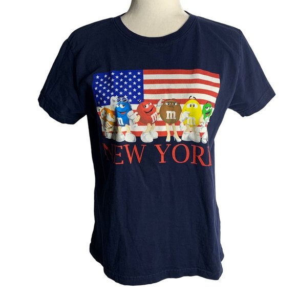 M&Ms New York Crewneck T Shirt L Blue Short Sleeves Snack Tee American Flag - Picture 1 of 6